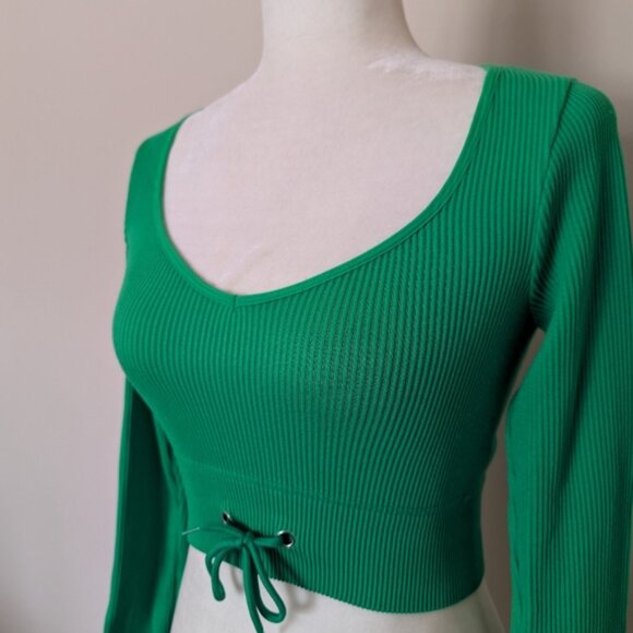 Sommer Ray Green Ribbed Long Sleeve Crop Top - Picture 2 of 6